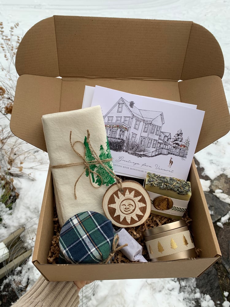 Image of Holiday Gift Box