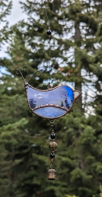 Image 3 of "Alette" Stained Glass Bird Suncatcher