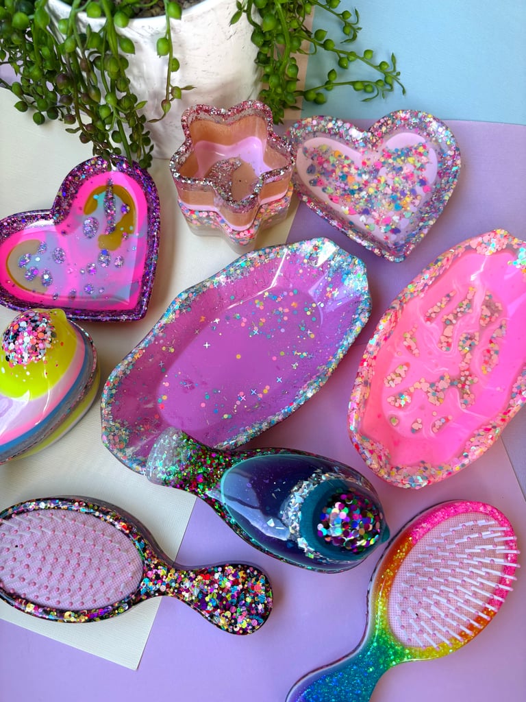 SPARKLY CONFETTI HAIRBRUSH Image 2