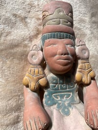 Image 4 of Präkolumbianische Gottheit