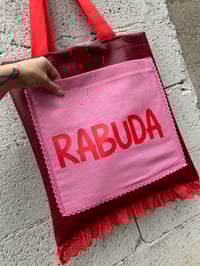 Image 1 of Bolsiña feita a man. RABUDA polipiel vermella/rosa. Deseño exclusivo!
