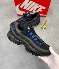 Image 3 of Nike Air Max 95 (Midnight Edition)