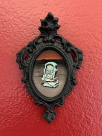 Image 4 of Hallow Friends GRAVELING DUPE