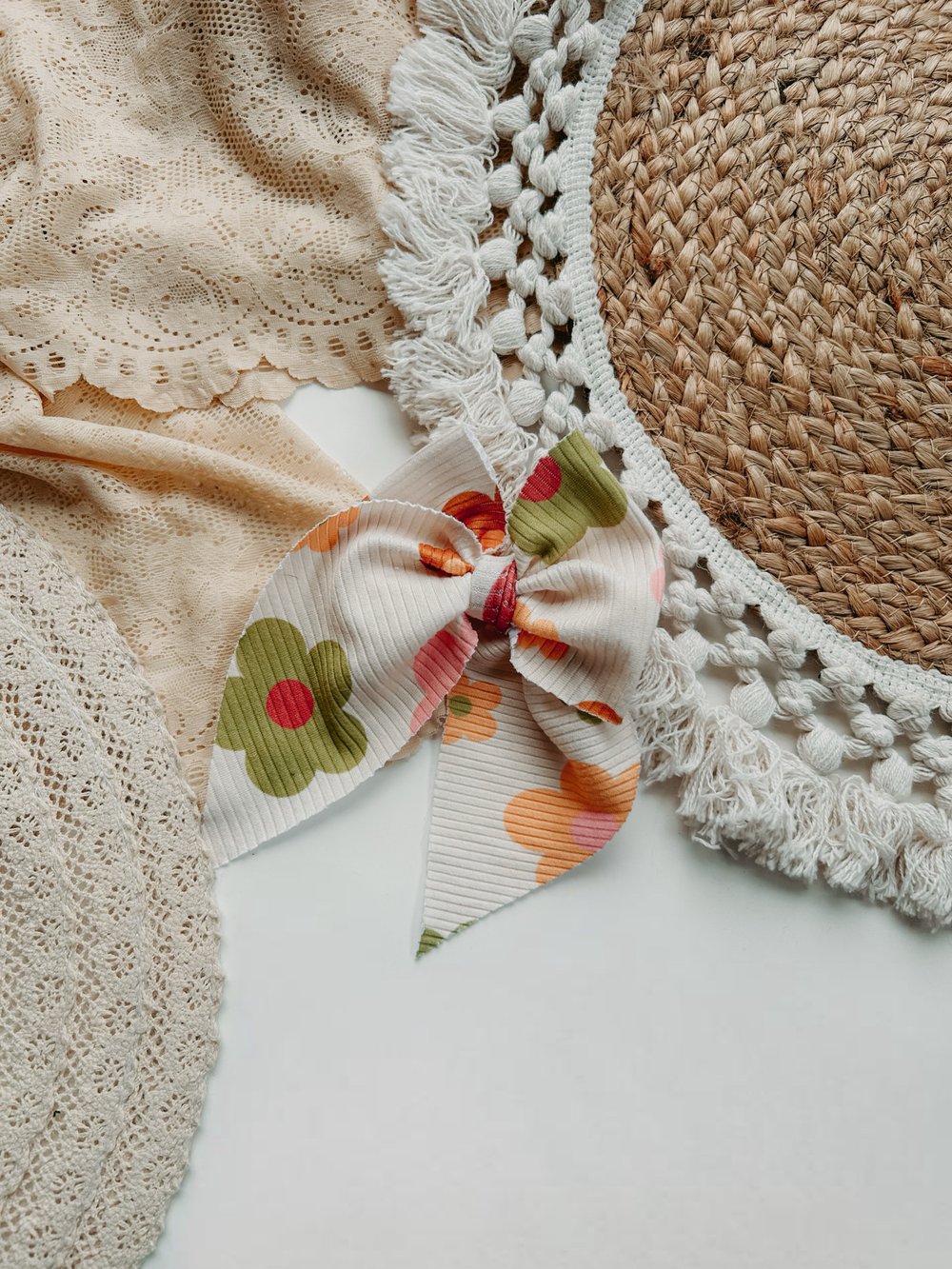 Image of RETRO PETAL