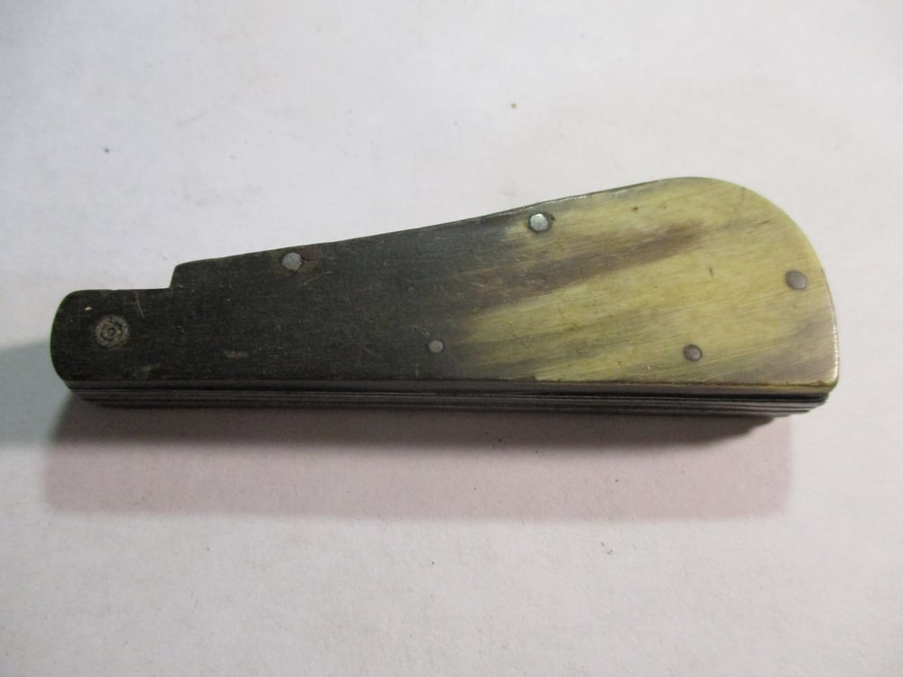 #192-CIVIL WAR SALE: MEDICAL BLEEDING FLEAM, AN IMPORTANT INSTRUMENT FOR THE FIELD SURGEON