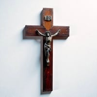 Image 1 of Grand Crucifix Antique - Jésus Christ sur la Croix - Bronze Doré & Chêne - Fin XIXe 