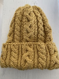 Image 3 of Beanie - Yuzu Cable £58.00