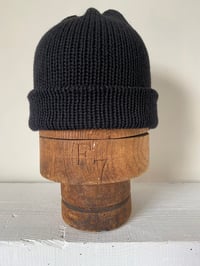 Image 10 of Merino BEANNIE - Black £58.00