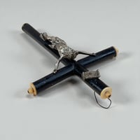 Image 3 of Crucifix antique de Jésus Christ - Napoléon III – Bois noirci et Christ en métal -  XIXe