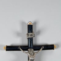 Image 7 of Crucifix antique de Jésus Christ - Napoléon III – Bois noirci et Christ en métal -  XIXe