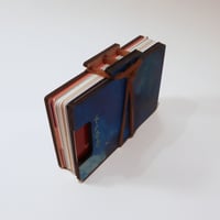 Image 4 of V1_BLUE