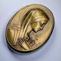 Image 4 of Cadre ancien en verre miroir avec médaillon bronze Vierge Marie signé Ruffony 1930