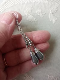 Image 2 of 1920s Art Deco Pearl Teardrop Earrings, Silver Grey