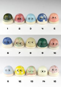 Image 12 of Familia dot