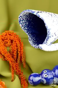 Image 6 of Vase bleu