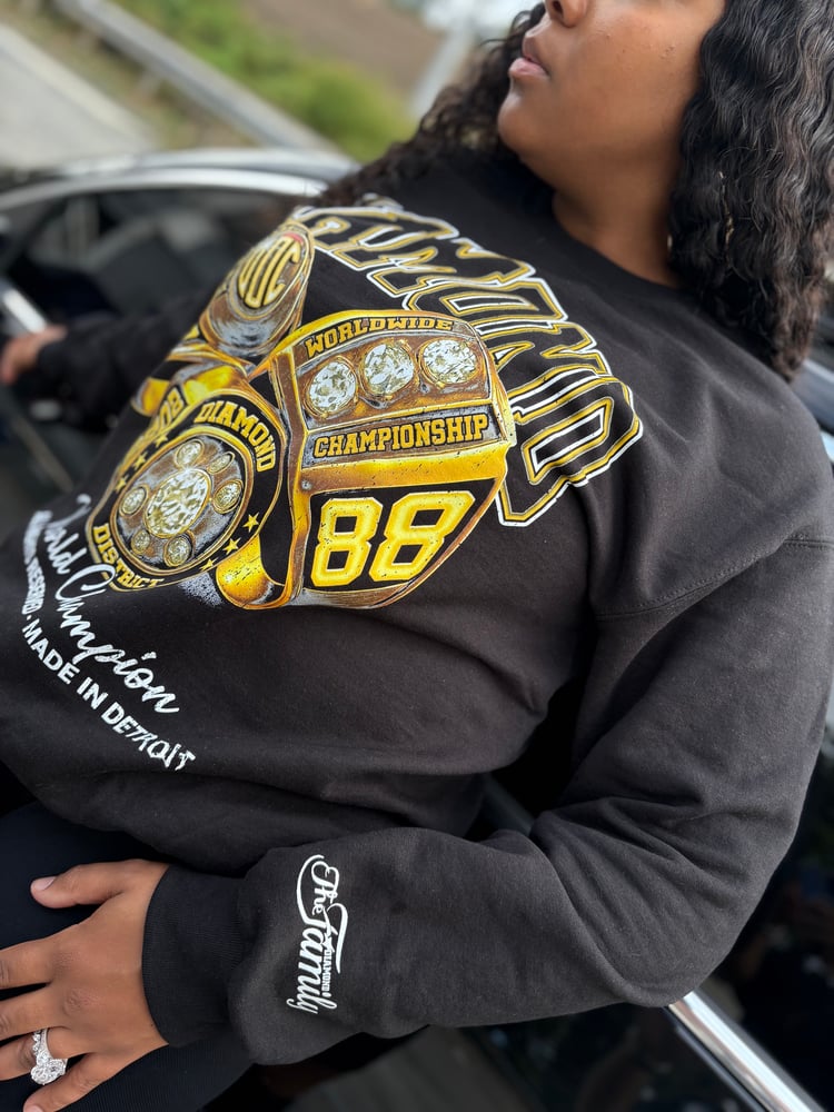 Image of 3 Rings crewneck 