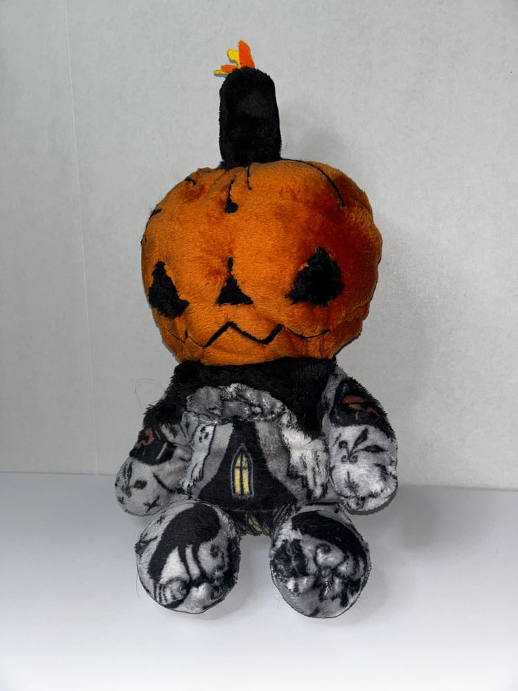 Image of Jack O’Lantern Gibbie