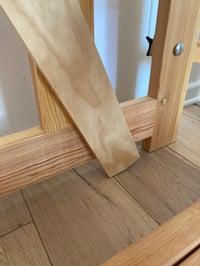 Image 3 of Warping trapeze