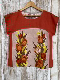 Image 1 of Splice-T Top. Tulip sz12