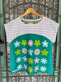 Image 1 of Splice-T Top. Petals sz12