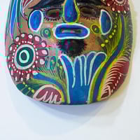 Image 7 of Petit masque mexicain vintage en terre cuite peint à la main – Années 70 - 80