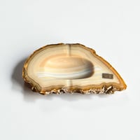 Image 1 of Vide-poche en tranche d'agate beige vintage 1960 cendrier 