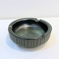 Image 3 of Cendrier vintage en céramique grès vert noir 1950 - 1960 West Germany 