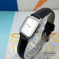 Image 4 of 1992 Seiko Spirit Quartz Two-tone Ladies 'Tank' (1F21-5B20)
