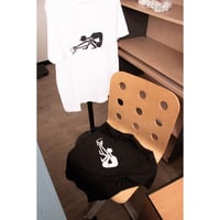 Image 4 of Camiseta - “Quedo ao teu total e completo dispor para o que consideres”