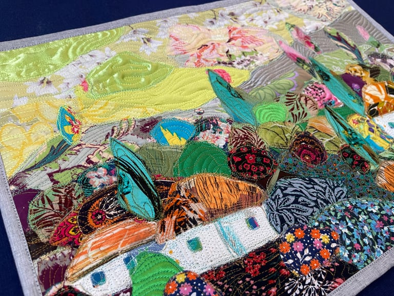 Small textile art -"In berry gardens" Image 3