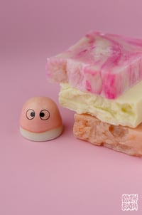 Image 4 of Savon rose