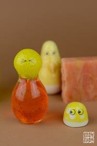 Image 4 of Familia dot