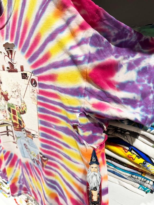 Grateful Dead 1995 April Fools T-Shirt - Size XL