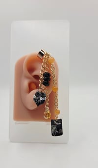 Image 3 of Ear Cuff Deco Art