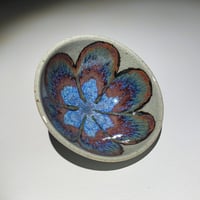 Image 1 of Mint/Rainbow Rust Lily #2 - Small Bowl/Ring Dish