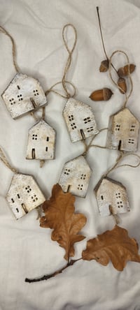 Image 1 of Talo kuusenkoriste 