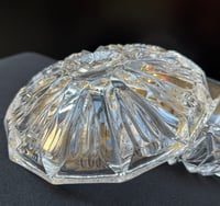 Image 9 of Bonbonnière sucrier en cristal taillé vintage avec couvercle 1970s - Boîte en cristal
