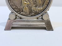 Image 7 of Médaille sur socle en métal argenté de La Vierge Marie  - Souvenir de Lourdes 1930