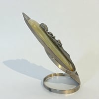 Image 6 of Souvenir religieux Vierge à l'enfant - étain et pierre onyx - Vierge Marie - 1960 - 70