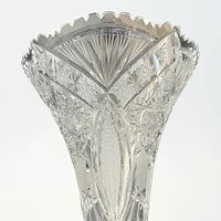 Image 5 of Vase vintage en cristal de Bohème taillé - Vase trompette en cristal - Années 40 - 50