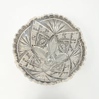 Image 6 of Vase vintage en cristal de Bohème taillé - Vase trompette en cristal - Années 40 - 50