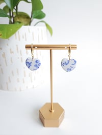 Image 1 of Faux Porcelain Hearts