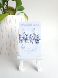 Image 4 of Faux Porcelain 3D Bows