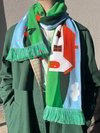 Image 3 of THE COUNTRYSIDE COTTAGE - KNITTED SCARF