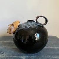 Image 3 of vases with faces v