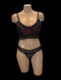 Image 2 of Floral lace trim crop vest.