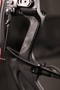 Image 2 of Hoyt RX-7/Ultra Carbon Grip