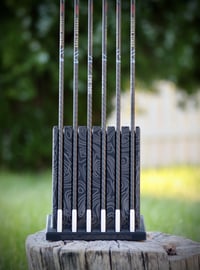 Image 6 of Modern 6-Arrow Stand