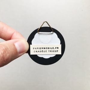 Image of Clover, mini paper cut