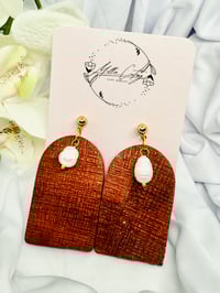 Image 2 of Grey & Stone 